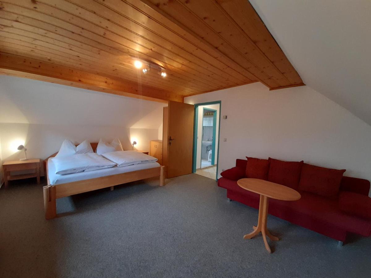 Sonnenchalet Neusess マウテルンドルフ エクステリア 写真