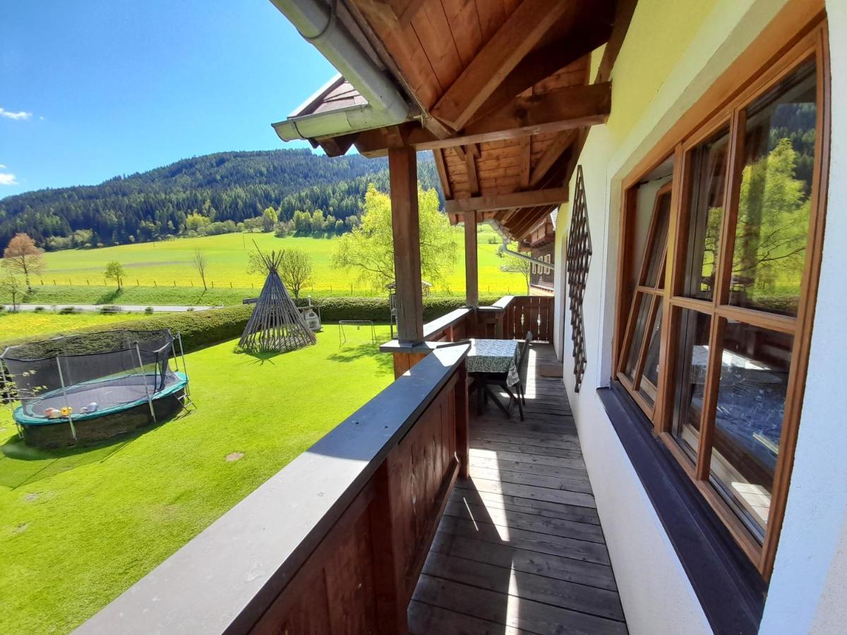 Sonnenchalet Neusess マウテルンドルフ エクステリア 写真